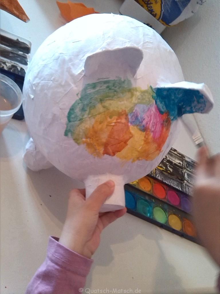 Sparschwein selber machen aus Pappmache
