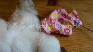 Kuscheltier mit Füllwatte füllen