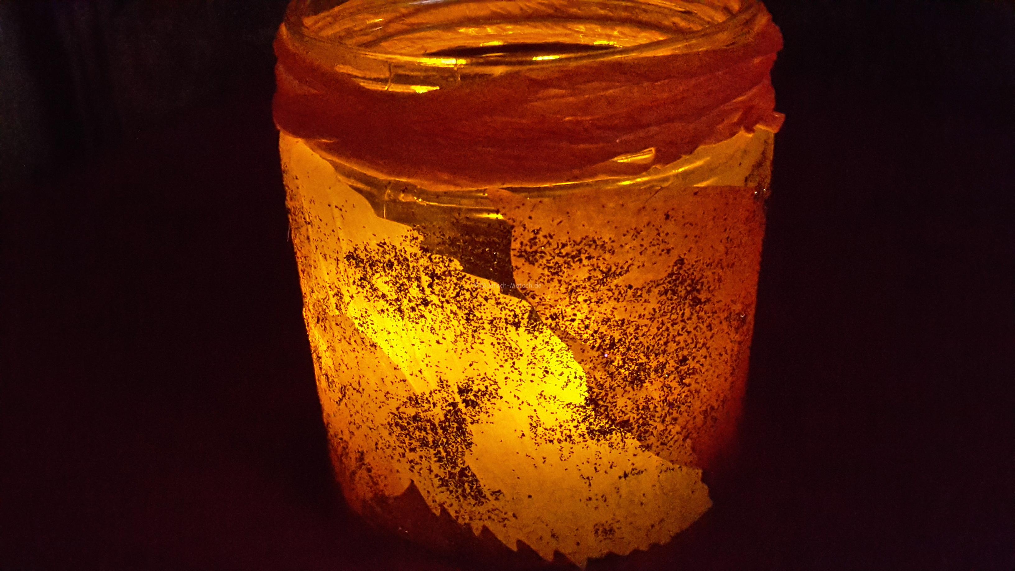 Herbstliches Windlicht selber machen – DIY