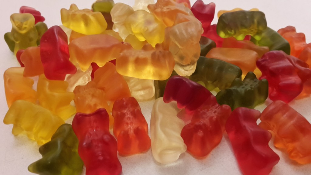 Gummibärchenorakel silvester spiele