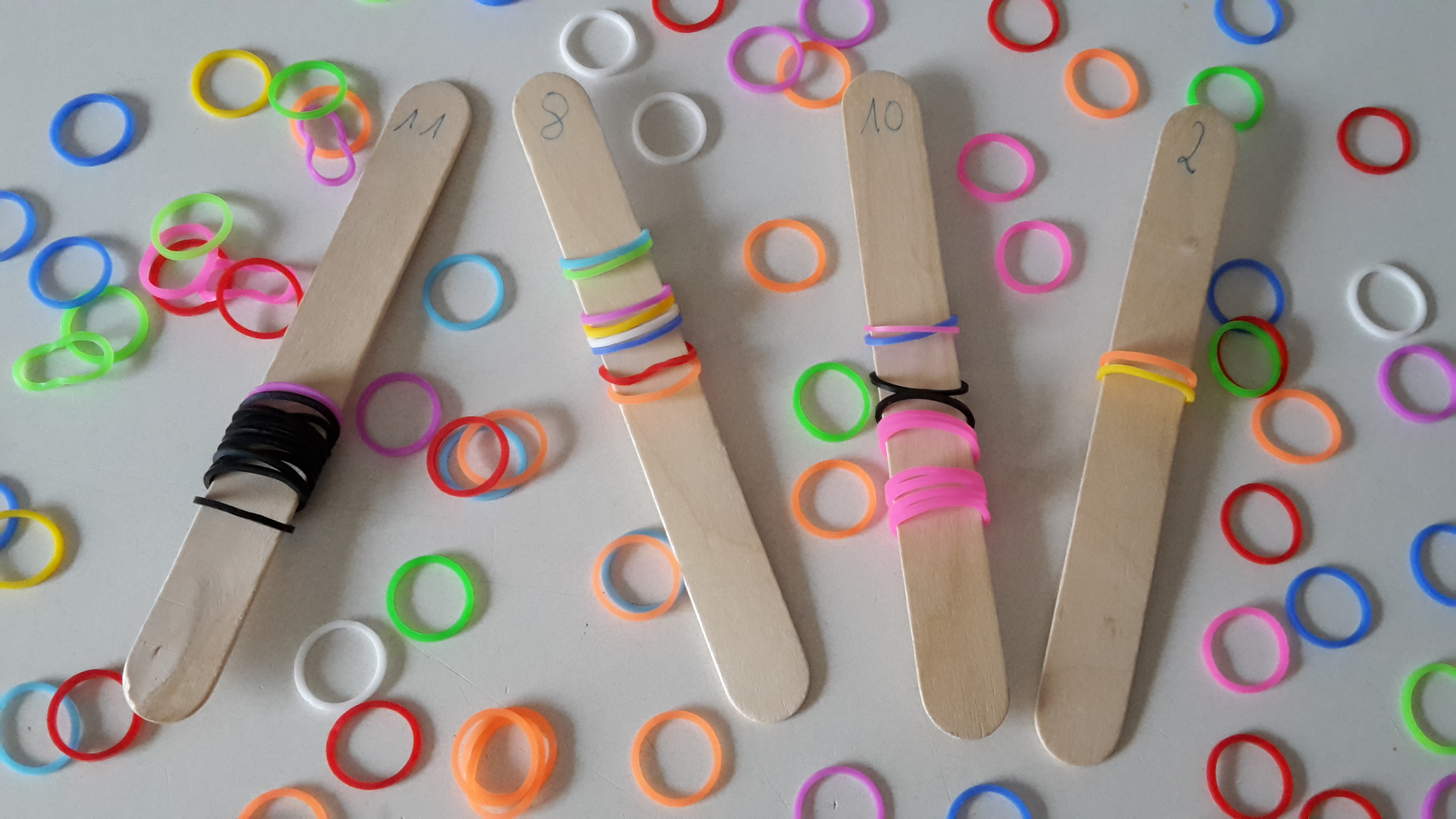 Zählspiel mit Loom Bands