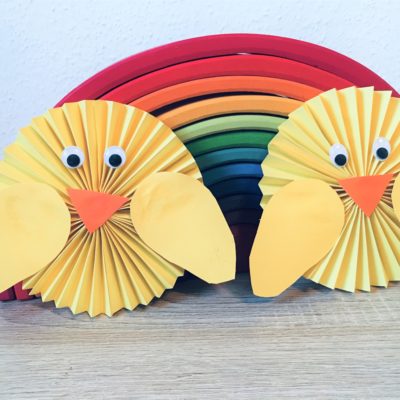 Osterküken aus Papier – Basteln mit Kindern