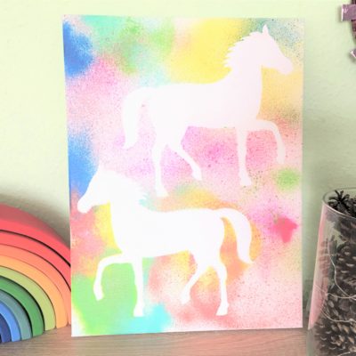Buntes Pferdebild – Wanddeko mit Kindern machen